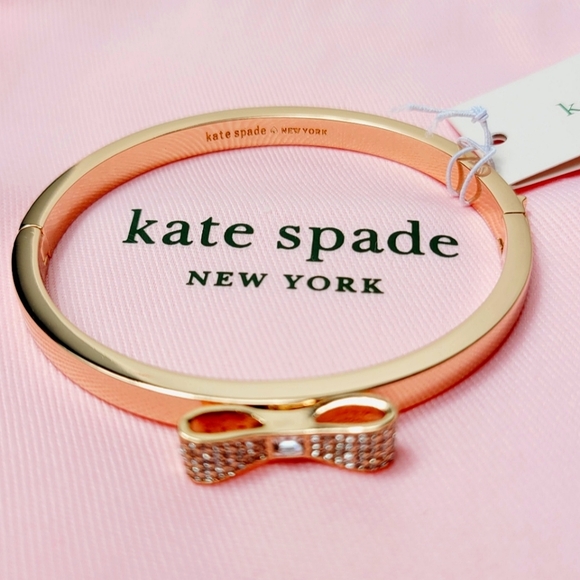 Kate Spade "Ready Set Bow" Rose Gold Bangle Hinged Bracelet - Picture 6 of 7